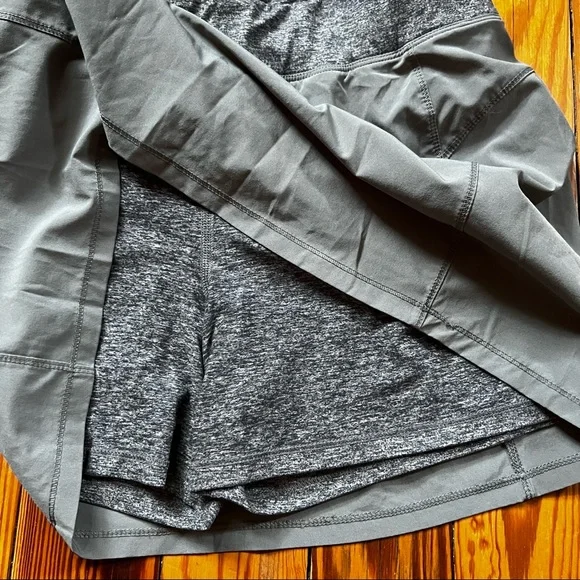 Outdoor research workout skort size M - Picture 2 of 4